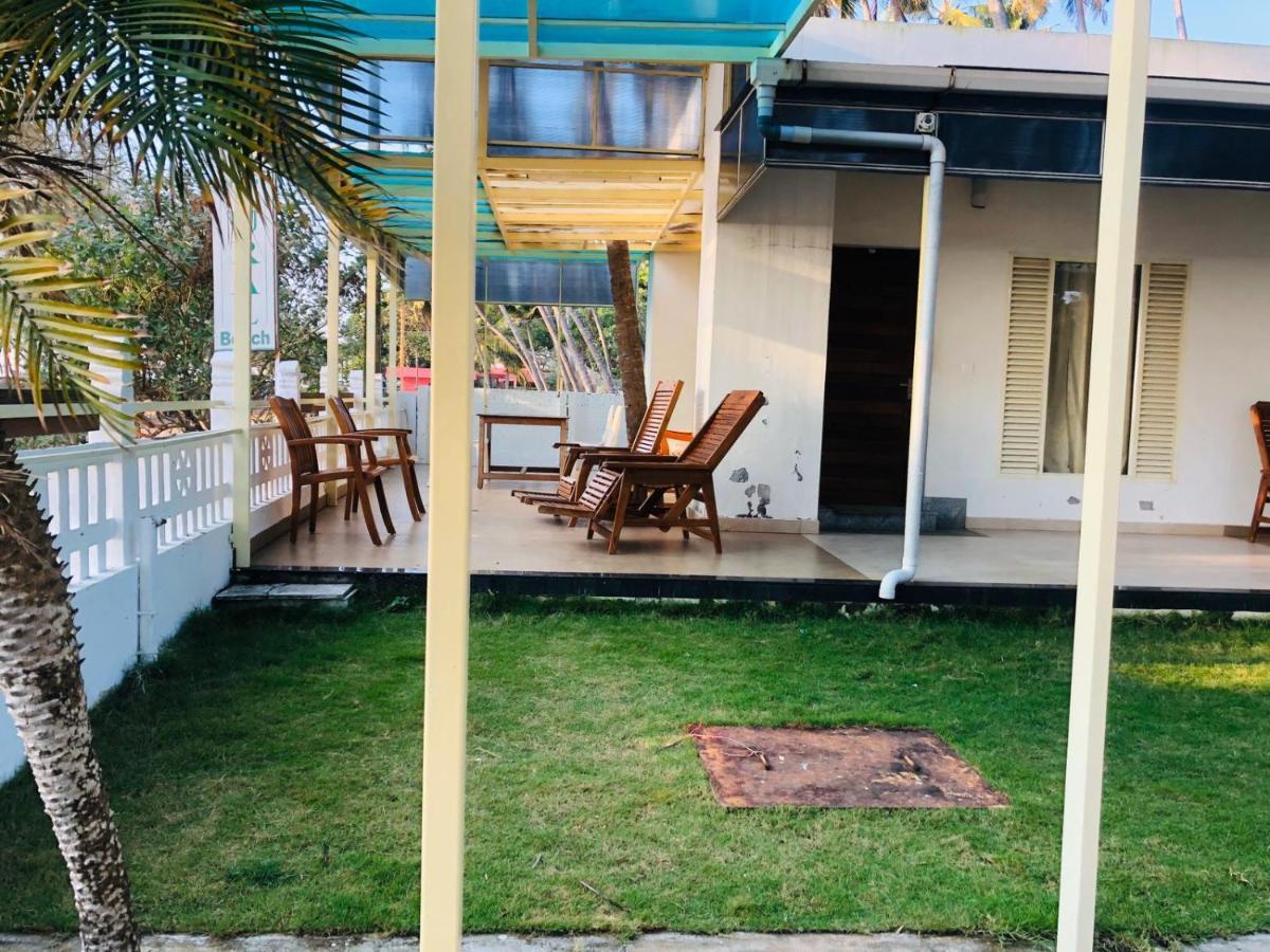 Cherai Natural Beach Hotel Cherai Beach Exterior foto